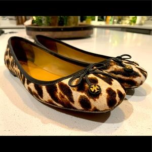 Tory Burch Leopard Flats Size 8.5